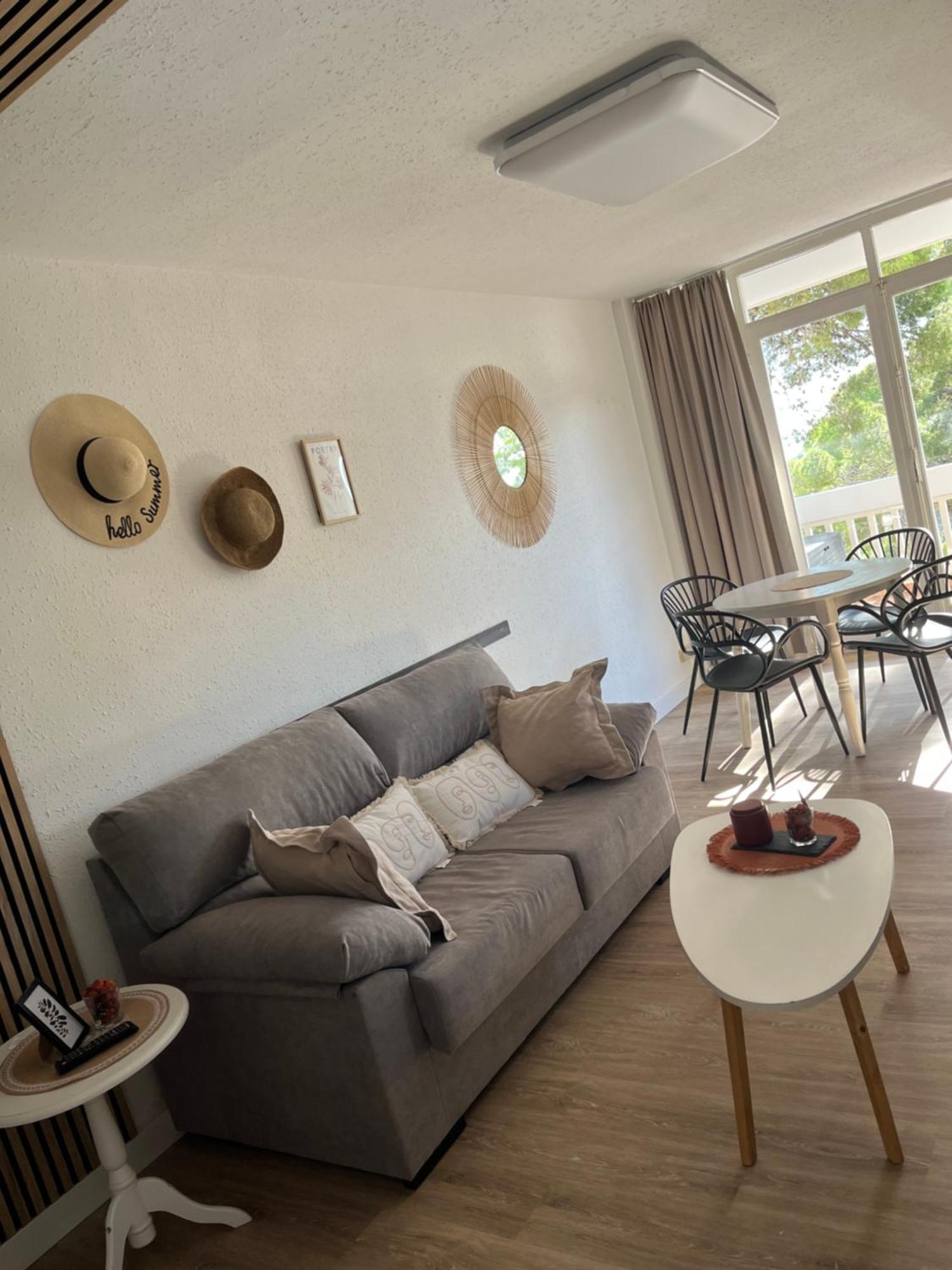 סאלו Appartement Vue Mer Avec Piscine Et Wifi מראה חיצוני תמונה