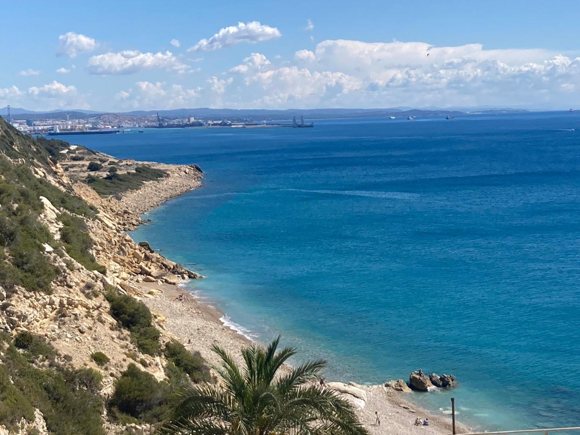 סאלו Appartement Vue Mer Avec Piscine Et Wifi מראה חיצוני תמונה